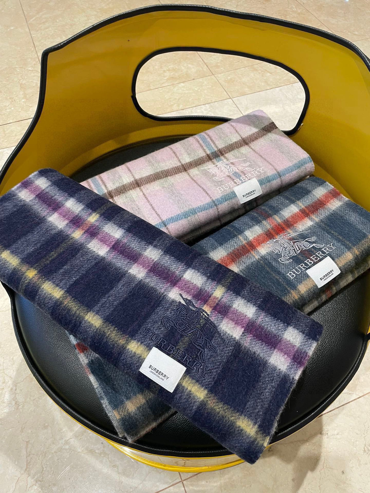 BURBERRY SCARF 200 CM IN COLORFUL CASHMERE 402195