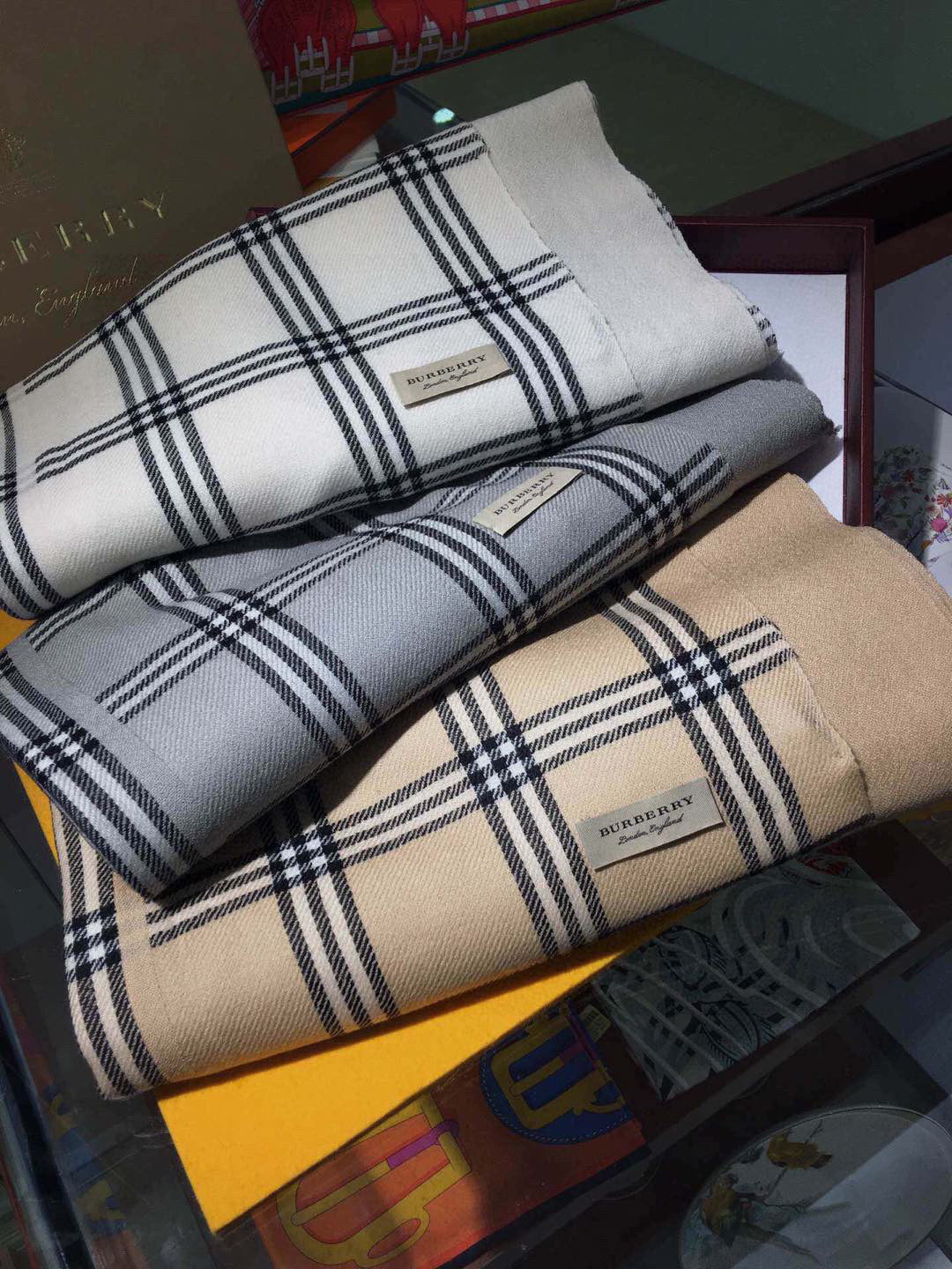 BURBERRY BBR SCARF 190 CM IN CASHMERE 508440