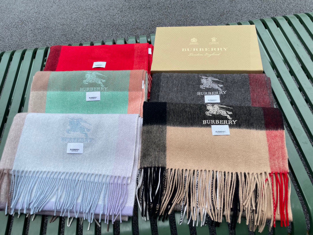 BURBERRY BBR SCARF 200 CM IN CASHMERE 538290