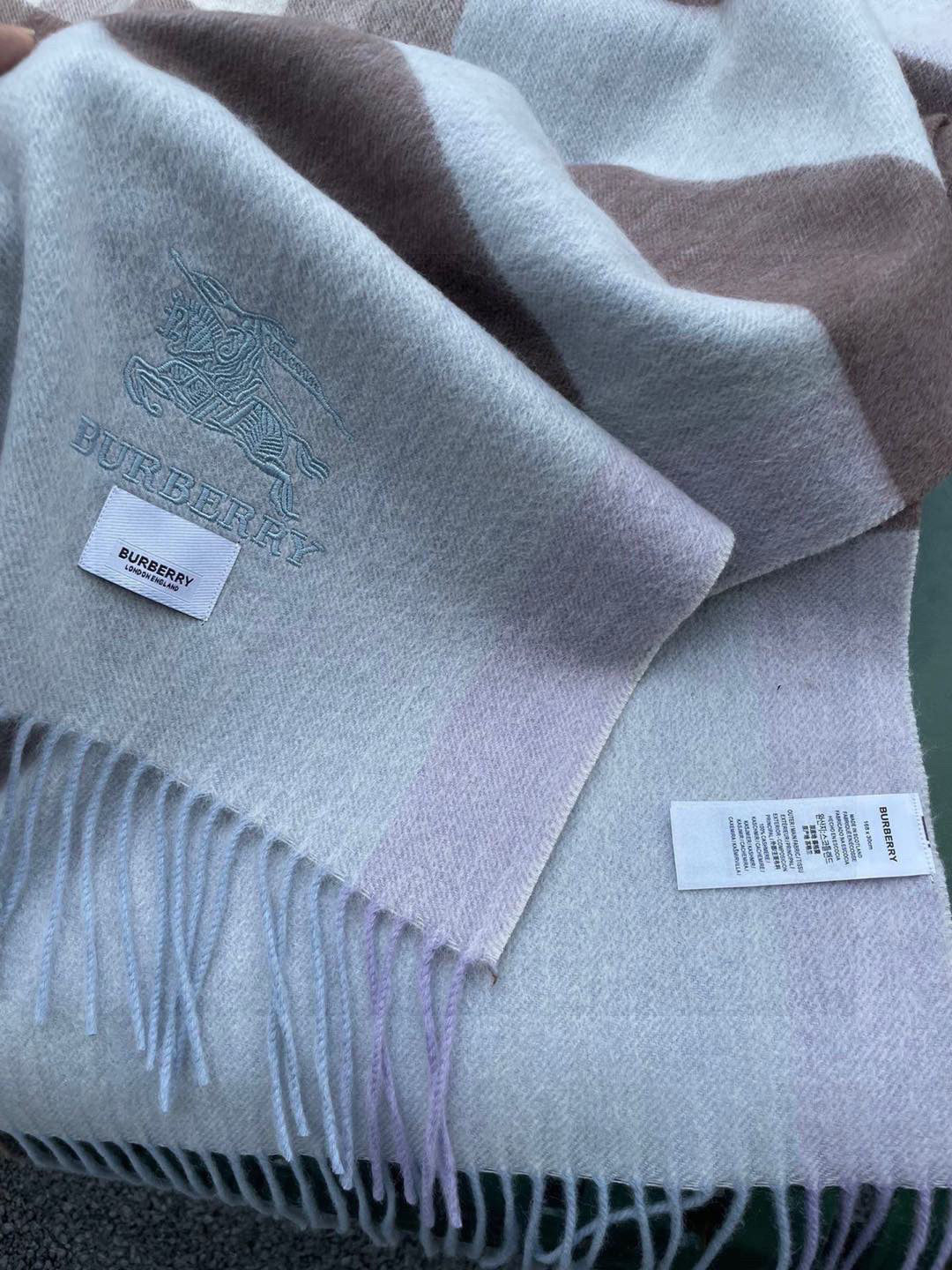 BURBERRY BBR SCARF 200 CM IN CASHMERE 538291