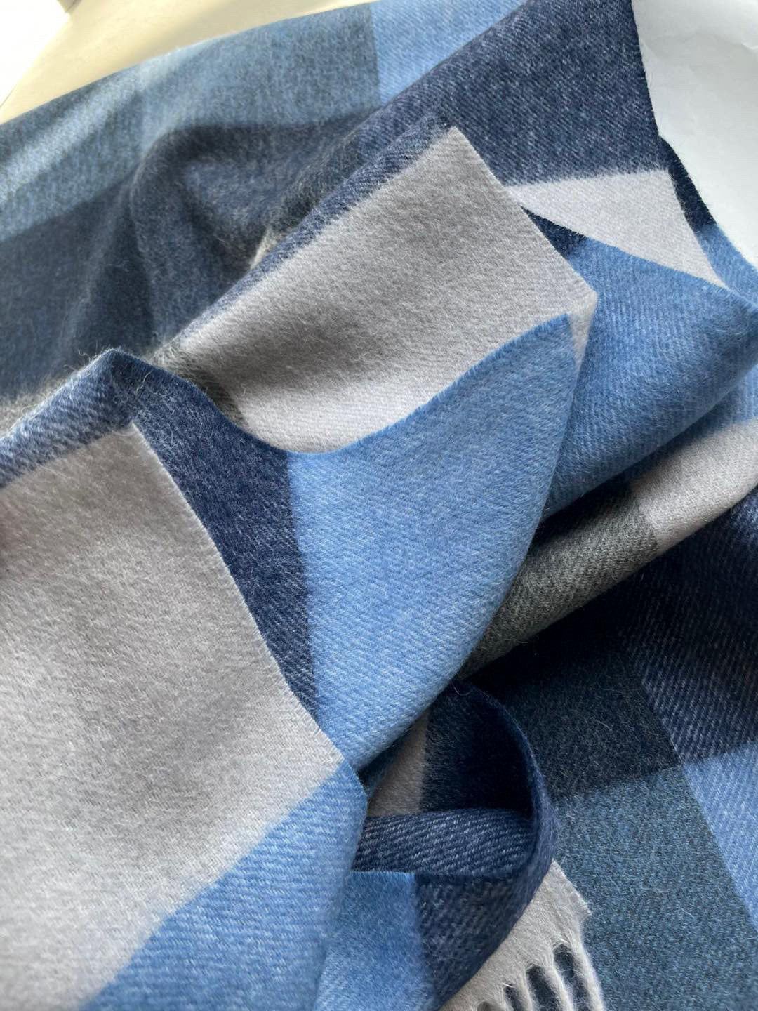 BURBERRY BBR SCARF 180 CM IN CASHMERE 538301