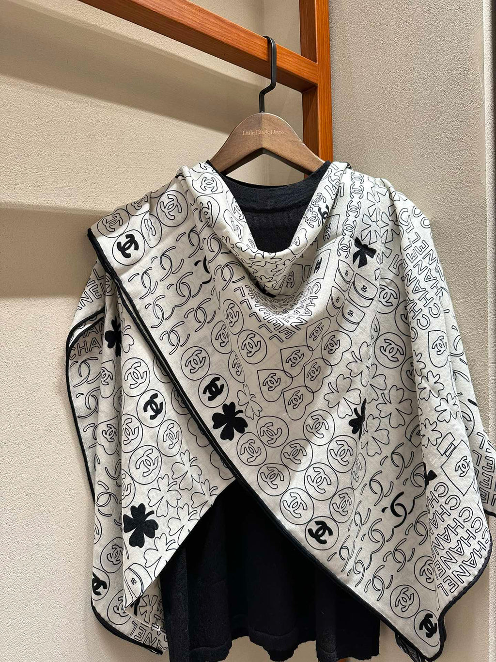 CHANEL SQUARE SCARF 140 CM IN WHITE MONOGRAM SILK 403998