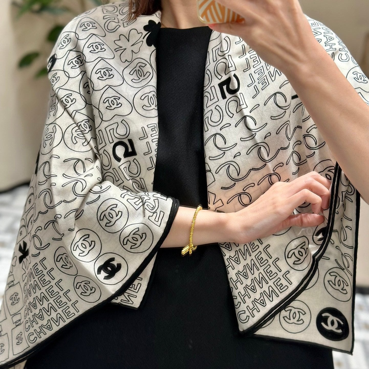 CHANEL SQUARE SCARF 140 CM IN WHITE MONOGRAM SILK 403998