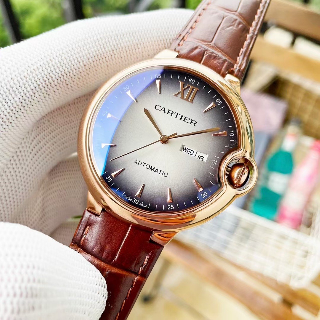 CARTIER BALLON BLEU DAY-DATE 44 LEATHER STRAP